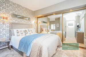 Photo 32- click for photo gallery